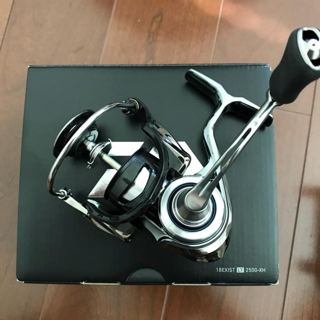 18 イグジスト