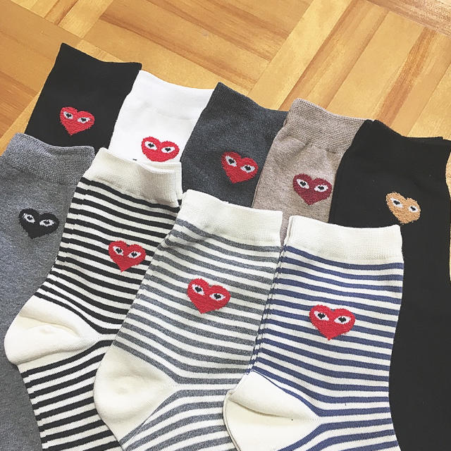 COMME des GARCONS(コムデギャルソン)のソックス コム・デ・ギャルソン レディースのレッグウェア(ソックス)の商品写真