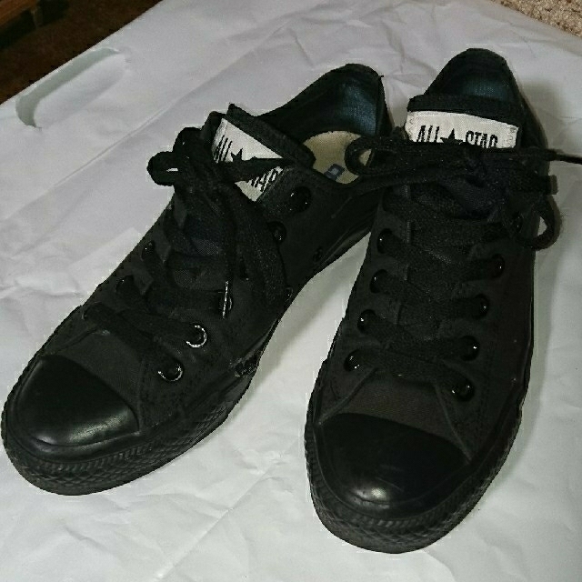 CONVERSE(コンバース)の【送料込】コンバース　黒　23.5cm レディースの靴/シューズ(スニーカー)の商品写真