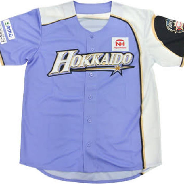 北海道日本ハムファイターズ(ホッカイドウニホンハムファイターズ)のファイターズ ユニフォーム スポーツ/アウトドアの野球(応援グッズ)の商品写真