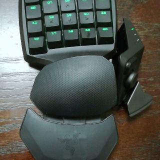 Razer Orbweaver Chroma(PC周辺機器)