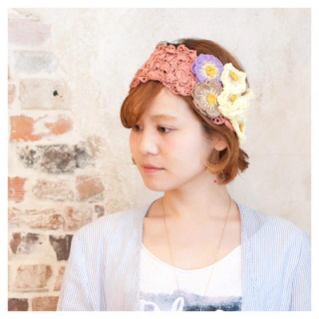 CA4LA(カシラ)のお花モチーフニットヘアバンド♡ レディースのヘアアクセサリー(ヘアバンド)の商品写真