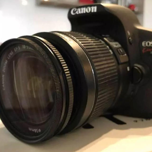 Canon キヤノン EOS Kiss X6i Wズームキット＋単焦点レンズ
