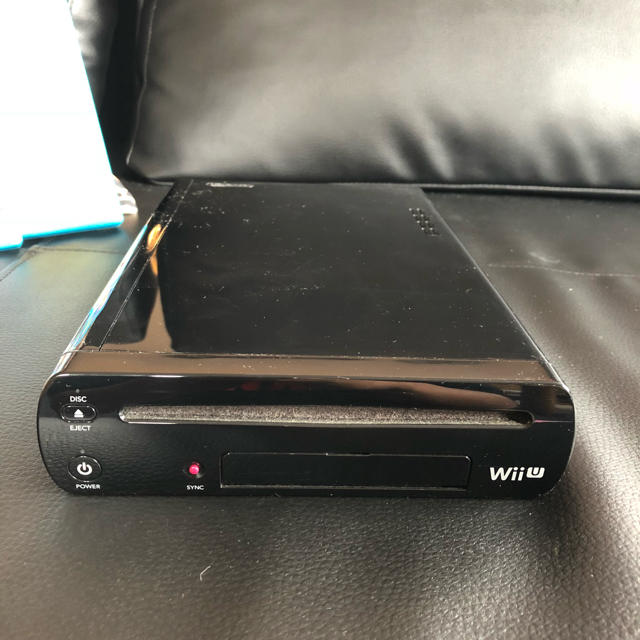 Wii U(ウィーユー)のWii U premium set 32GB 黒 美品 付属品完品 エンタメ/ホビーのゲームソフト/ゲーム機本体(家庭用ゲーム機本体)の商品写真