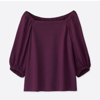 ユニクロ(UNIQLO)のUNIQLO 2way オフショルダー Tシャツ(カットソー(長袖/七分))