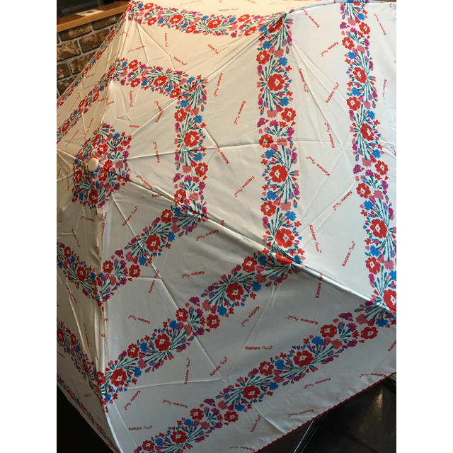 Kastane(カスタネ)のKastane晴雨兼用折りたたみ日傘 レディースのファッション小物(傘)の商品写真
