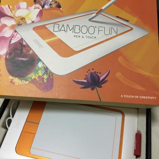 ワコム(Wacom)のBAMBOO FUN PEN&TOUCH ホワイトSMALL(PC周辺機器)