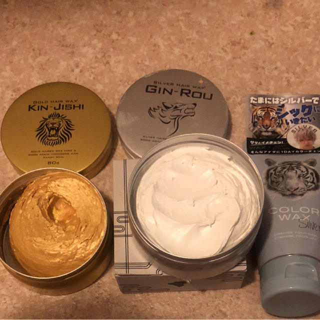 Color hair wax silver and gold コスメ/美容のヘアケア/スタイリング(ヘアワックス/ヘアクリーム)の商品写真