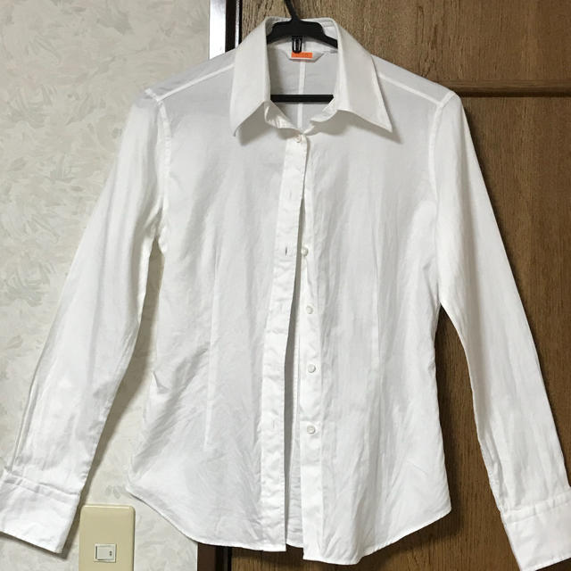 青山(アオヤマ)の洋服の青山 IMGN シャツ 女性Sサイズ レディースのトップス(シャツ/ブラウス(長袖/七分))の商品写真