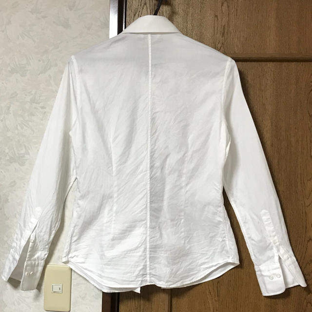 青山(アオヤマ)の洋服の青山 IMGN シャツ 女性Sサイズ レディースのトップス(シャツ/ブラウス(長袖/七分))の商品写真