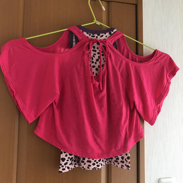 女子Tシャツ  140 キッズ/ベビー/マタニティのキッズ服男の子用(90cm~)(Tシャツ/カットソー)の商品写真