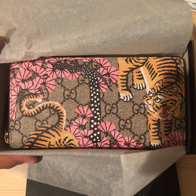 GUCCI 長財布 虎 財布 グッチ   フリマアプリ ラクマ