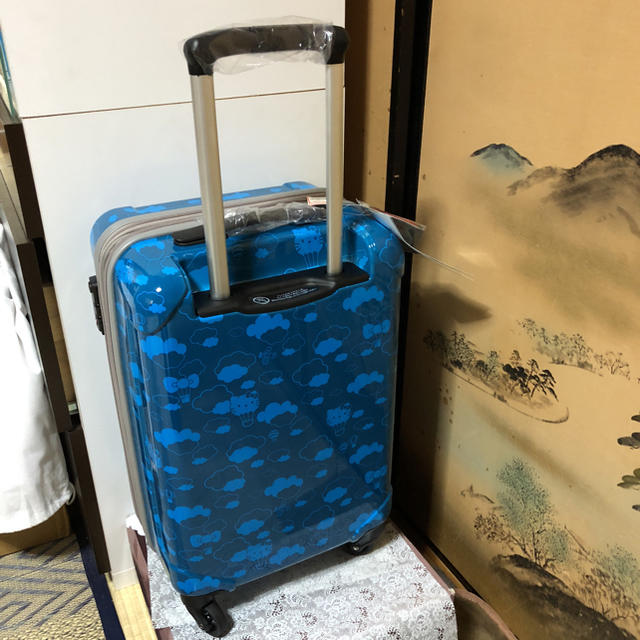 ハローキティ(ハローキティ)の新品 ハローキティ スーツケース レディースのバッグ(スーツケース/キャリーバッグ)の商品写真