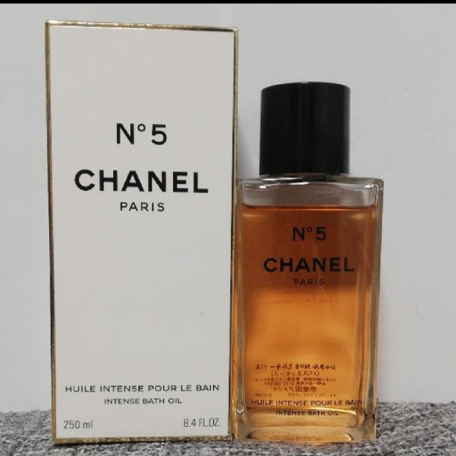 [390] CHANEL N°5 ミルキーバス(バスエッセンス)