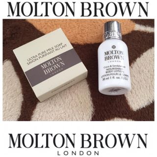 バーニーズニューヨーク(BARNEYS NEW YORK)の【未使用】MOLTON BROWN プチ プレゼントに♩(Tシャツ(半袖/袖なし))