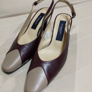 バーバリー(BURBERRY)のBURBERRY LONDON  パンプス23cm(ハイヒール/パンプス)