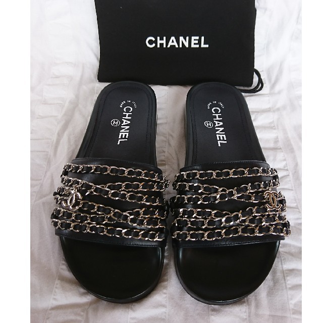 国内在庫】 CHANEL - シャネル☆新品☆シャワー サンダル36ネイビー