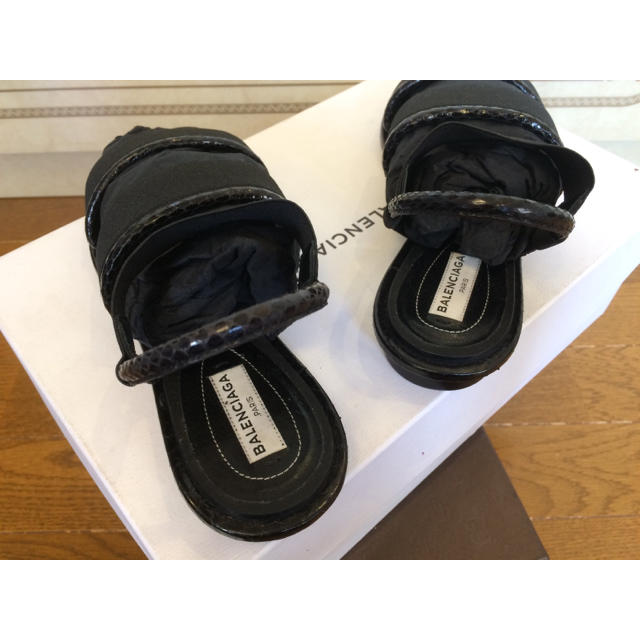 BALENCIAGA サンダル 新品