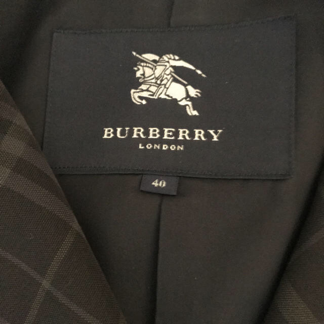 BURBERRY(バーバリー)のきゃな様専用★Burberry London★トレンチコート/レインコート レディースのジャケット/アウター(トレンチコート)の商品写真