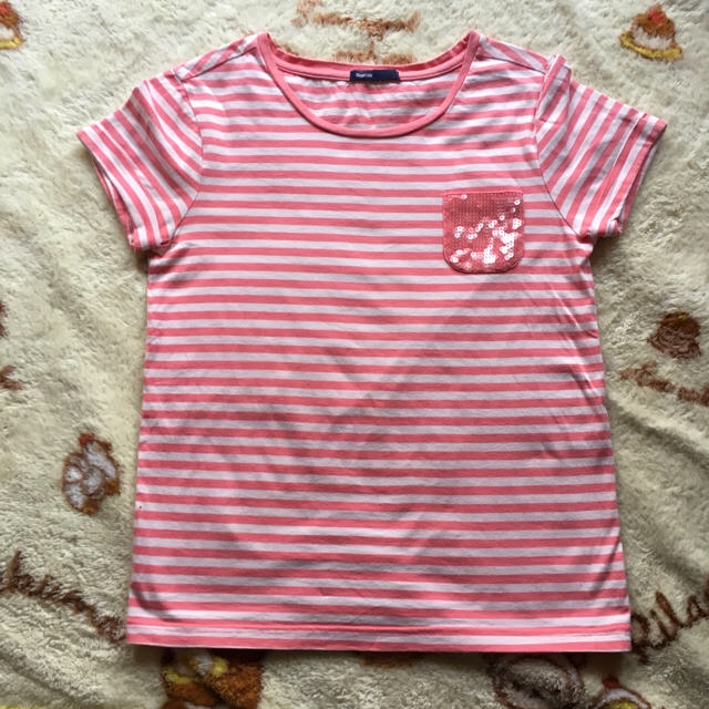 GAP(ギャップ)の値下げ！GAP  3枚セットＴシャツ 女児150  キッズ/ベビー/マタニティのキッズ服女の子用(90cm~)(Tシャツ/カットソー)の商品写真