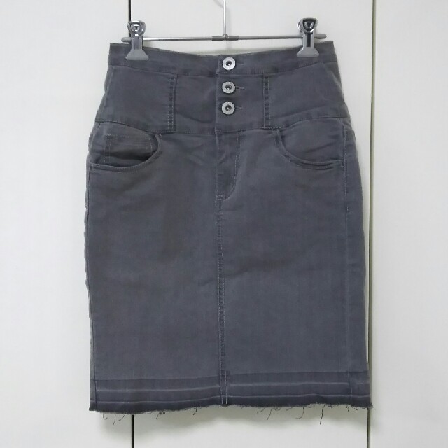 しまむら(シマムラ)のしまむら ハイウエストデニムスカート グレー レディースのスカート(ミニスカート)の商品写真