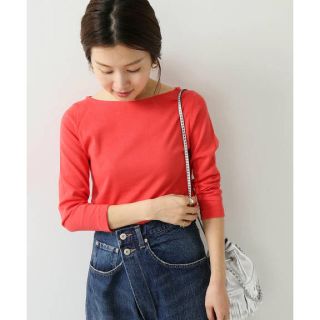 イエナ(IENA)のAURALEE*IENA 別注ボートネックTシャツ レッド(カットソー(長袖/七分))