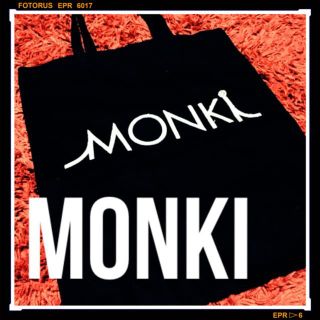 モンキ(Monki)のMONKI バッグ(エコバッグ)