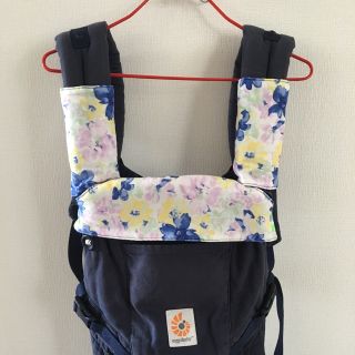 エルゴアダプト よだれカバー 首回りカバー(外出用品)