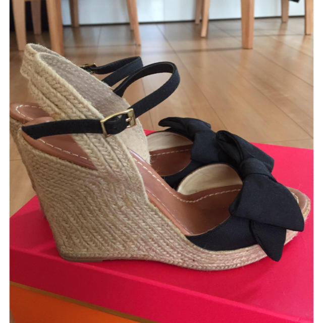 kate spade new york(ケイトスペードニューヨーク)のpeach様専用 ケイトスペード サンダル レディースの靴/シューズ(サンダル)の商品写真