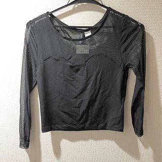 エイチアンドエム(H&M)の新品 H&M トップス ブラック(カットソー(長袖/七分))