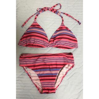 ユニクロ(UNIQLO)の美品！ユニクロ＊ホルターネック ボーダー ビキニ・Ｌ👙(水着)