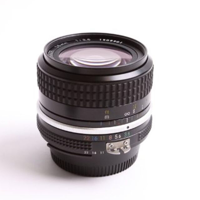 Nikon(ニコン)のニコン Nikon Ai NIKKOR 28mm F3.5 スマホ/家電/カメラのカメラ(レンズ(単焦点))の商品写真