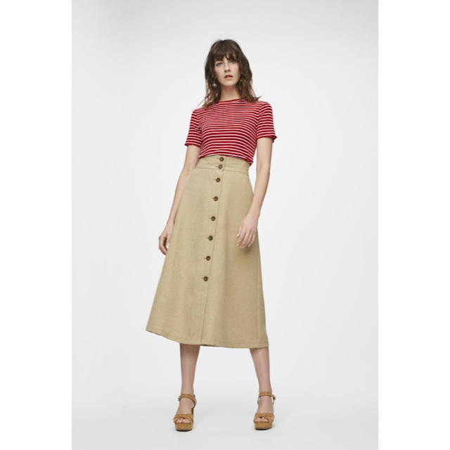 GU(ジーユー)のジーユー   ウエストボタン ミディスカート   レディースのスカート(ひざ丈スカート)の商品写真
