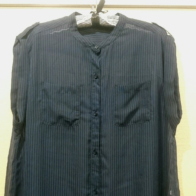 GU(ジーユー)の【GU】ノースリーブストライプシャツ レディースのトップス(シャツ/ブラウス(半袖/袖なし))の商品写真