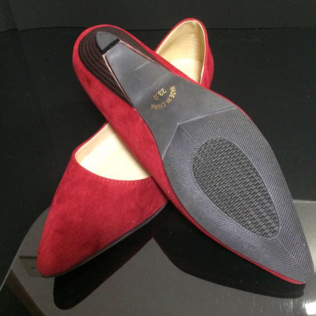 楽天市場購入 未使用 シンプル赤パンプス レディースの靴/シューズ(ハイヒール/パンプス)の商品写真