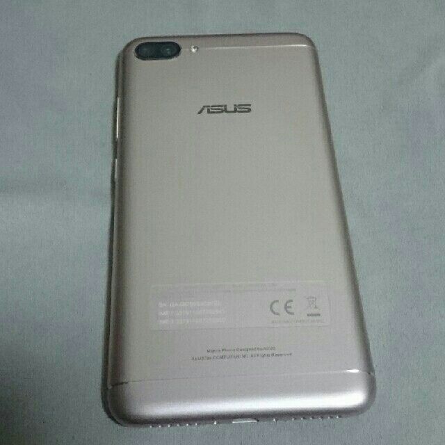 ASUS(エイスース)のzenfone4 max pro  美品 スマホ/家電/カメラのスマートフォン/携帯電話(スマートフォン本体)の商品写真