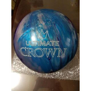 ボウリングボール ULTIMATE CROWN(ボウリング)