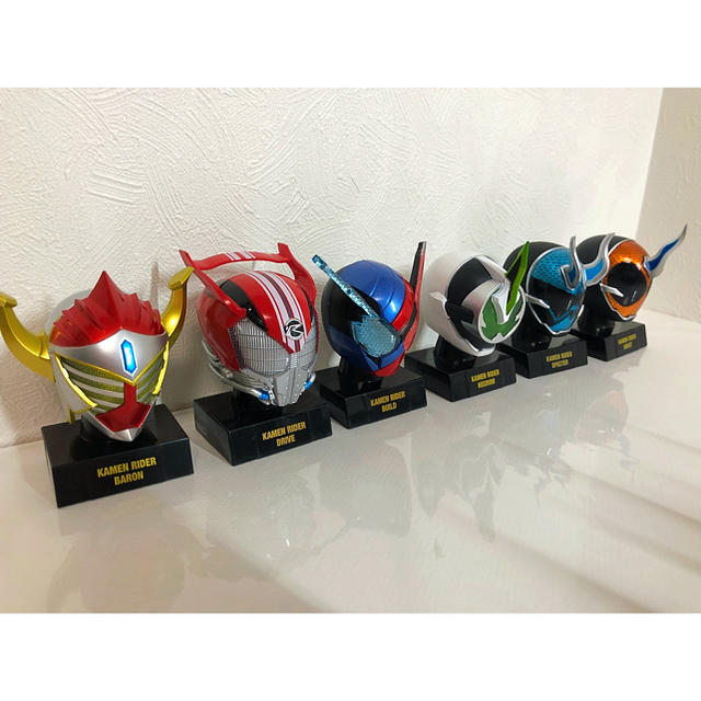 BANDAI(バンダイ)のマスカーワールド 12種セット エンタメ/ホビーのフィギュア(特撮)の商品写真