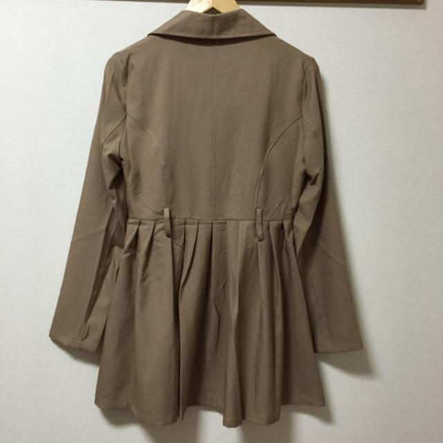 神戸レタス(コウベレタス)の新品✨神戸レタス💕トレンチコート レディースのジャケット/アウター(トレンチコート)の商品写真