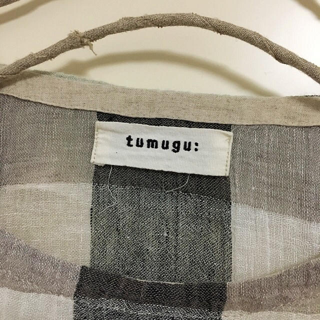 tumugu(ツムグ)のトム様専用  tumugu: リネンチェックプルオーバー♪ レディースのトップス(シャツ/ブラウス(半袖/袖なし))の商品写真