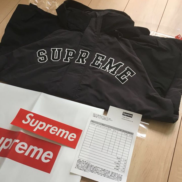 Supreme(シュプリーム)のLサイズ18SS Supreme Court Half Zip Pullover メンズのジャケット/アウター(その他)の商品写真