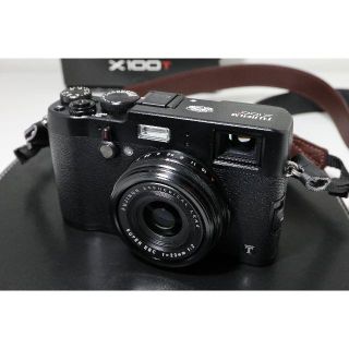 フジフイルム(富士フイルム)の10west様専用 富士フイルム X100T 純正ケース付 付属品多数(コンパクトデジタルカメラ)