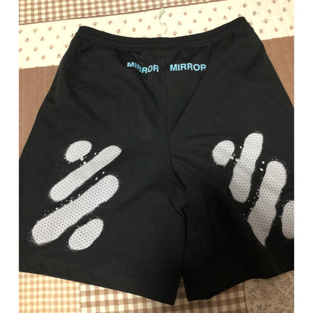 OFF-WHITE(オフホワイト)のoff-white ハーフパンツ 美品 メンズのパンツ(ショートパンツ)の商品写真