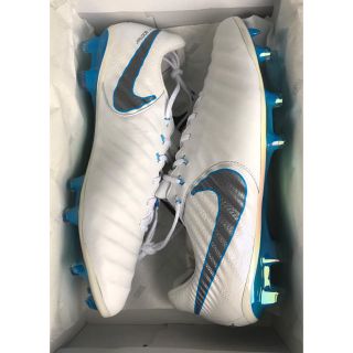 ナイキ(NIKE)の日本未発売！ティエンポレジェンド7 エリート FG 新品(シューズ)