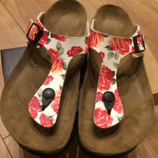 ビルケンシュトック(BIRKENSTOCK)のビルケンシュトック パピリオ バラ柄 24㎝ レア(サンダル)