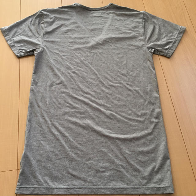 UNIQLO(ユニクロ)のUNIQLO Ｖネックインナー メンズのトップス(Tシャツ/カットソー(半袖/袖なし))の商品写真
