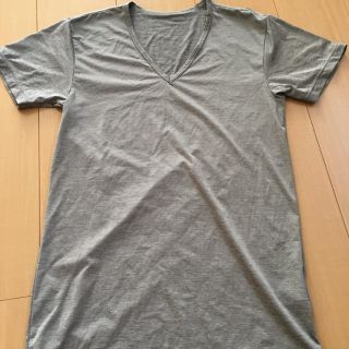 ユニクロ(UNIQLO)のUNIQLO Ｖネックインナー(Tシャツ/カットソー(半袖/袖なし))