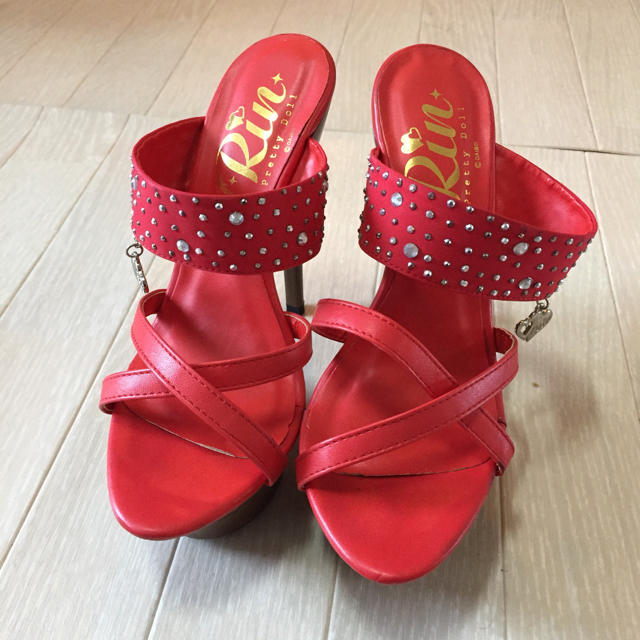 R&E(アールアンドイー)のサンダル♡ レディースの靴/シューズ(サンダル)の商品写真