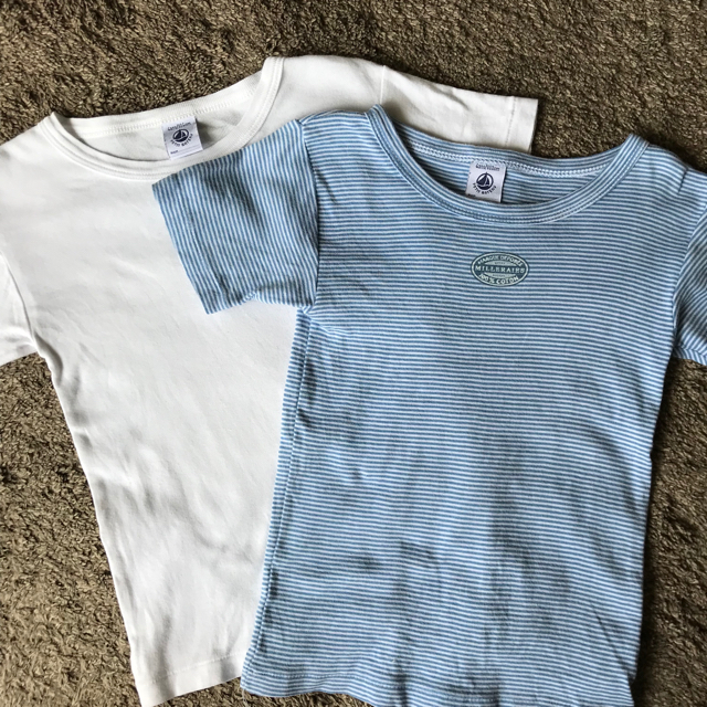 PETIT BATEAU(プチバトー)のプチバトー Tシャツ 肌着 下着 4歳 キッズ/ベビー/マタニティのキッズ服男の子用(90cm~)(Tシャツ/カットソー)の商品写真