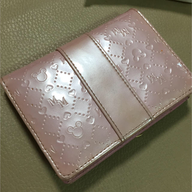 Disney(ディズニー)のディズニー ミニー財布 ミニーちゃん財布 ピンク エナメル レディースのファッション小物(財布)の商品写真
